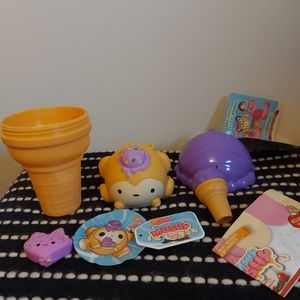 Smooshy Mushy monkey